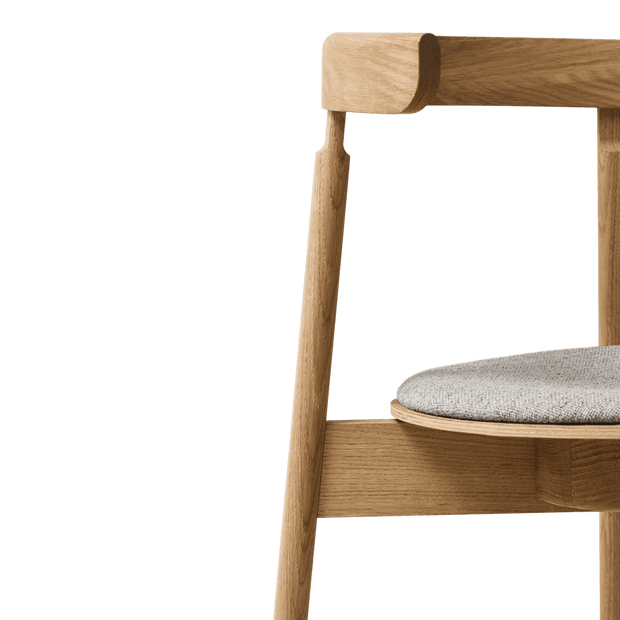 Form & Refine Lunar Chair, Oak Hallingdal