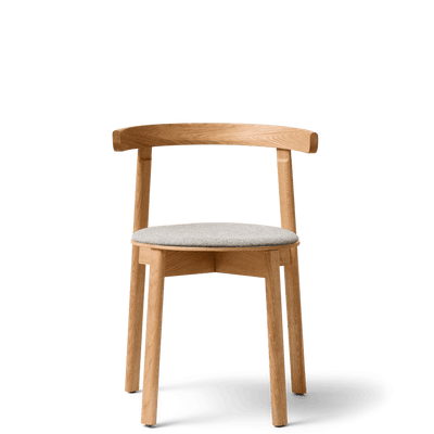 Form & Refine Lunar Chair, Oak Hallingdal 65