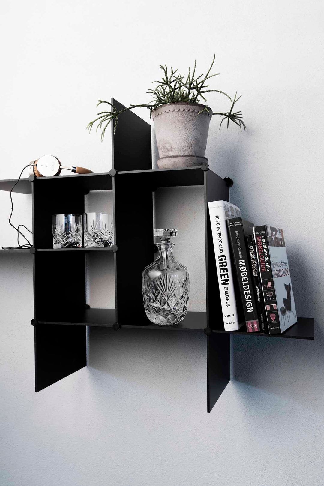 Bent Hansen Up The Wall Shelf, Black – NORMODE