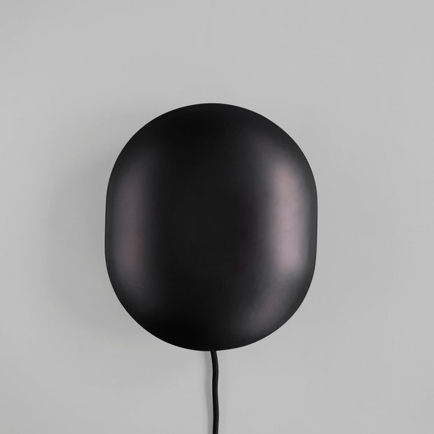 Clam Wall Lamp - Burned Black - 101 CPH